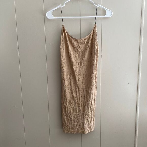 Free People Intimately Seamless Slip Dress | Nude Beige Textured Bodycon Midi M/ - Picture 1 of 5